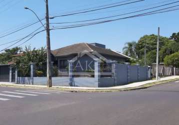 Casa de esquina com piscina à venda em são leopoldo rs