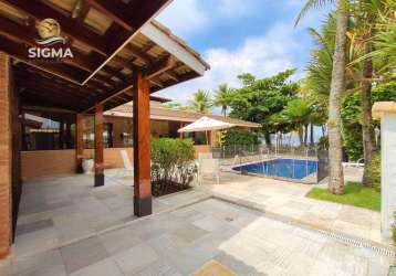 Casa na praia, frente mar, 4 suítes, piscina, 6 vagas, enseada, guarujá.