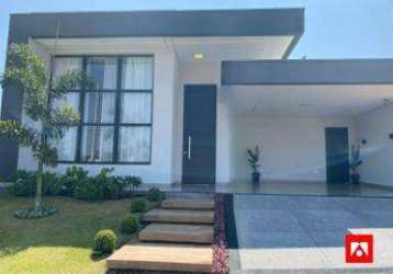 Casa ampla à venda no residencial jardim vitória, em nova odessa