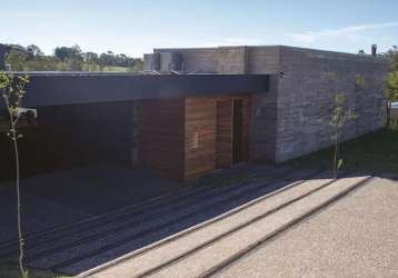 Estancia santa paula - casa com 4 dormitórios, piscina  476 m², disponível para venda por r$ 3.860.