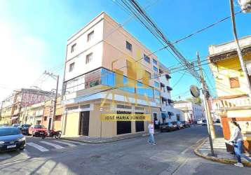 Prédio comercial 468 m2 contr., em 04 pav (terreo +03), esquina, alto fluxo