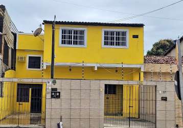 2 casas no ipsep