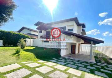 Sobrado com arquitetura moderna e excelente estrutura no condomínio mirante do vale - jacareí sp