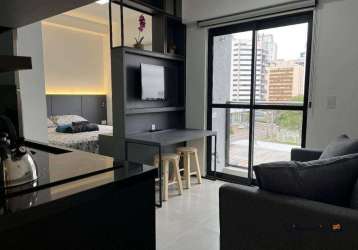 Apartamento com 1 dormitório para alugar, 23 m² por r$ 3.100,00/mês - água verde - curitiba/pr