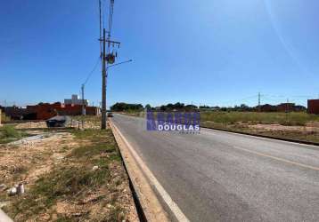 Vende-se 03 terrenos juntos no parque bela conquista, plano, com 200m2 cada um