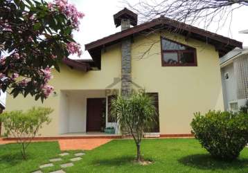 Casa à venda no condomínio vista alegre em vinhedo