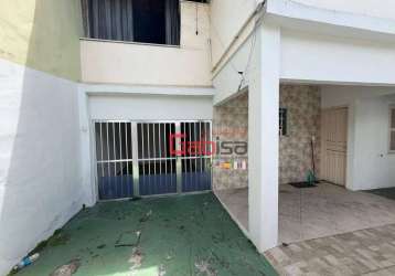 Casa com 2 dormitórios para alugar, 75 m² por r$ 3.500,00/mês - passagem - cabo frio/rj