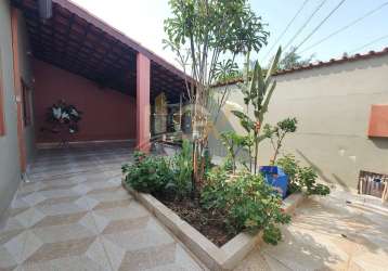 Casa em indaiatuba no bairro jardim tropical