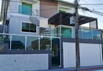 Casa com 4 quartos à venda na rua blides neves segui, 460, jardim atlântico, florianópolis, 334 m2 por r$ 1.600.000