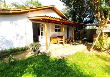 Casa com 3 quartos à venda na osvaldo pereira de souza, 112, araçatuba, imbituba, 90 m2 por r$ 290.000