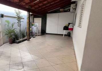 Casa com 3 dormitórios à venda, 170 m² por r$ 680.000,00 - jardim patrícia - uberlândia/mg