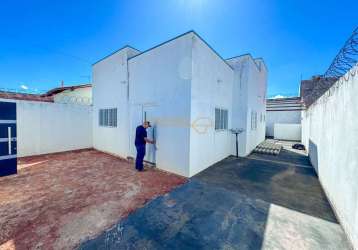 Casa à venda no bairro bela vista - araguari/mg