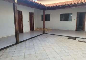 Casa à venda no bairro portal de fátima ii - araguari/mg