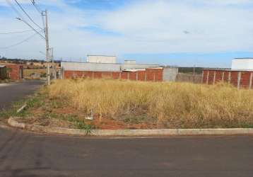 Terreno à venda no bairro bela vista - araguari/mg