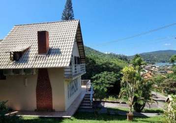 Casa à venda no bairro sambaqui - florianópolis/sc