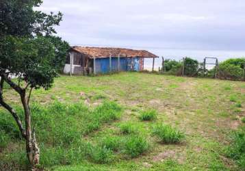 Aluga-se anual casa na praia do estaleiro em balneário camboriú/sc