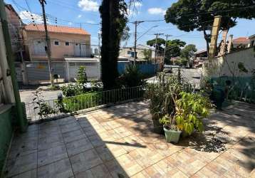 Casa térrea em lote inteiro no jardim líbano