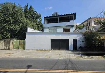 Casa com 3 quartos à venda na rua quiririm, vila valqueire, rio de janeiro, 454 m2 por r$ 620.000