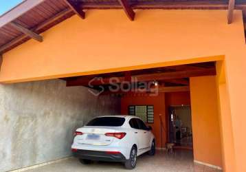 Casa térrea à venda em vinhedo - interior de são paulo.