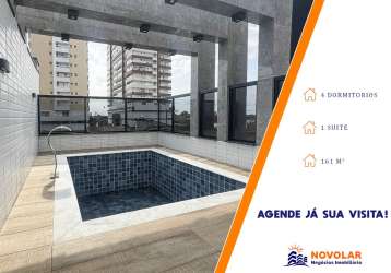 Luxuosa casa com piscina e área gourmet em praia grande