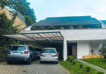 Casa em condomínio fechado com 4 quartos à venda na rua tobias de macedo júnior, 601, santo inácio, curitiba por r$ 1.849.000