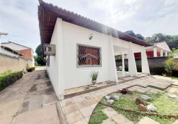 Casa a venda no ininga com 03 quartos