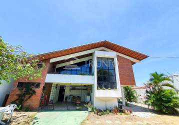 Casa duplex no edson queiroz com 04 suítes