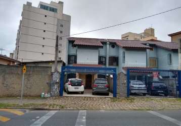 Sobrado para alugar, 220.00 m2 por r$2800.00  - portao - curitiba/pr