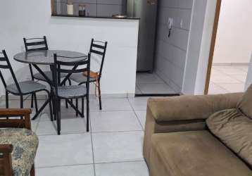 Apartamento para aluguel com 2 quartos, mobiliado, andar térreo - localizado no condomínio costa do descobrimento, abrantes-ba.