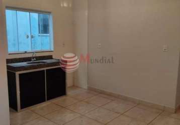 Excelente apartamento a venda em mariana, na parte baixa do cabanas, proximo a loterica.