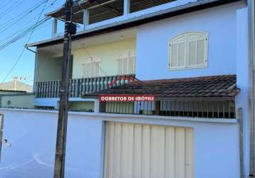 Excelente casa a venda em mariana, no bairro marilia de dirceu. contendo 04 quartos