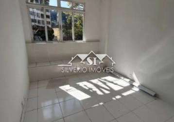 Apartamento- petrópolis, centro