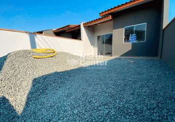 Casa geminada n° 1 com terreno nos fundos à venda, bairro centro, balneário barra do sul, sc