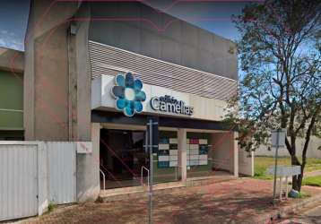 Sala comercial localizada no centro médico camélias, em maringá-pr.