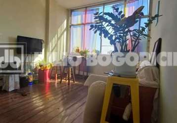 Apartamento com 2 quartos à venda na rua francisco muratori, santa teresa, rio de janeiro, 75 m2 por r$ 450.000