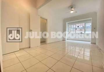 Apartamento com 2 quartos à venda na rua joão líra, leblon, rio de janeiro, 90 m2 por r$ 1.385.000