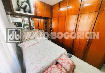 Apartamento com 1 quarto à venda na rua juraci camargo, jardim guanabara, rio de janeiro, 54 m2 por r$ 500.000