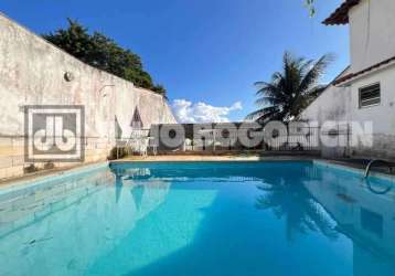 Casa com 3 quartos à venda na rua pinto alpoim, jardim guanabara, rio de janeiro, 157 m2 por r$ 960.000