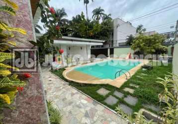 Casa com 4 quartos à venda na rua engenheiro rozauro zambrano, jardim guanabara, rio de janeiro, 426 m2 por r$ 2.450.000