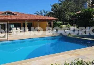 Casa em condomínio fechado com 4 quartos para alugar na avenida adolpho de vasconcelos, barra da tijuca, rio de janeiro, 434 m2 por r$ 13.500