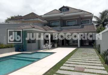 Casa em condomínio fechado com 5 quartos à venda na rua mário albuquerque, barra da tijuca, rio de janeiro, 366 m2 por r$ 3.300.000