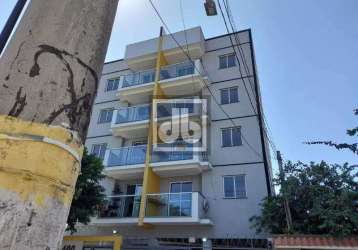 Apartamento com 2 quartos à venda na rua caçu, taquara, rio de janeiro, 57 m2 por r$ 299.000