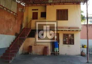 Casa com 2 quartos à venda na rua caniu, pechincha, rio de janeiro, 760 m2 por r$ 700.000