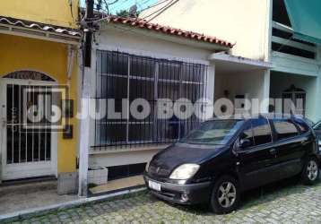 Casa em condomínio fechado com 3 quartos à venda na rua cândido benício, campinho, rio de janeiro, 67 m2 por r$ 230.000