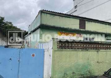 Casa com 2 quartos à venda na rua iriquitia, taquara, rio de janeiro, 176 m2 por r$ 1.200.000