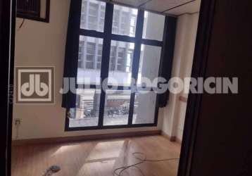 Sala comercial com 3 salas à venda na rua luiz leopoldo fernandes pinheiro, centro, niterói, 43 m2 por r$ 120.000