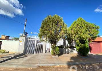 Casa em vila jardim são judas tadeu  - rua fortaleza - qd 53 lt 40, goiânia