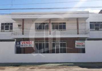 Casa comercial à venda no bairro suissa