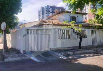 Excelente casa à venda localizada no bairro farolândia