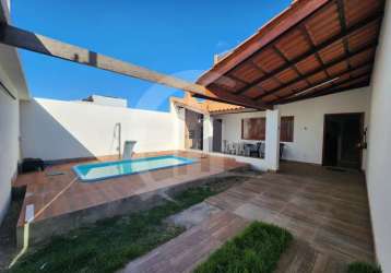 Casa duplex com piscina à venda no luar da barra - barra dos coqueiros